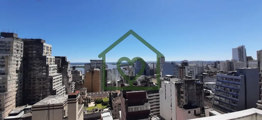 Imagem Lindo apartamento no último andar do prédio e na parte mais alta do Centro Histórico. 
 
Imóvel ...