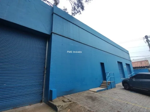 Imagem Salão comercial com 712m2 de área total em São Bernardo do Campo.