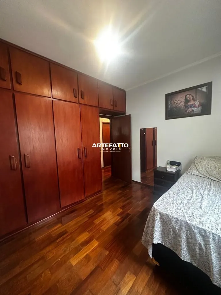 Imagem Casa com 3 dormitórios no bairro Vila Santa Rita