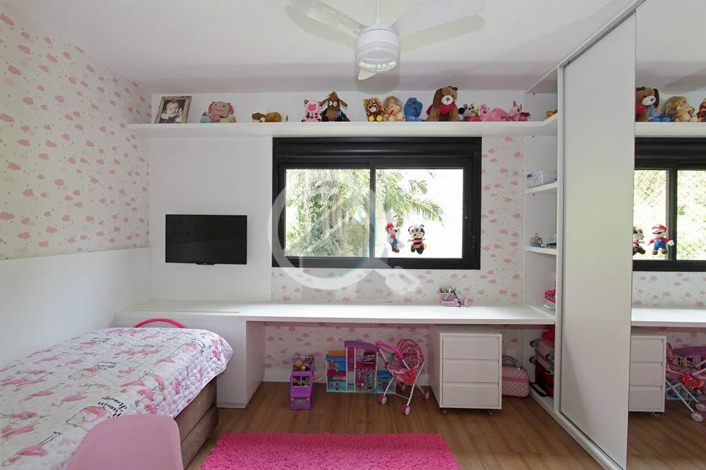 Imagem Excelente apartamento MOBILIADO de 3 Suites. Empreendimento de alto padrão no bairro Menino Deus! L...