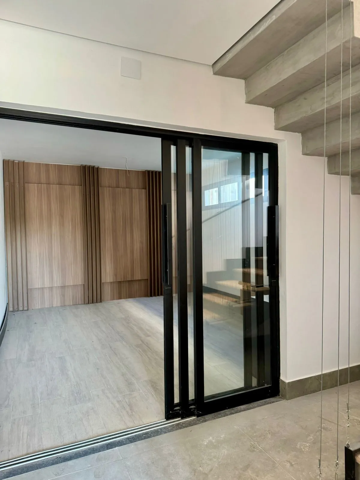 Imagem Casa Moderna e Sofisticada com Vista Privilegiada e Lazer Completo no Ibiti Reserva
