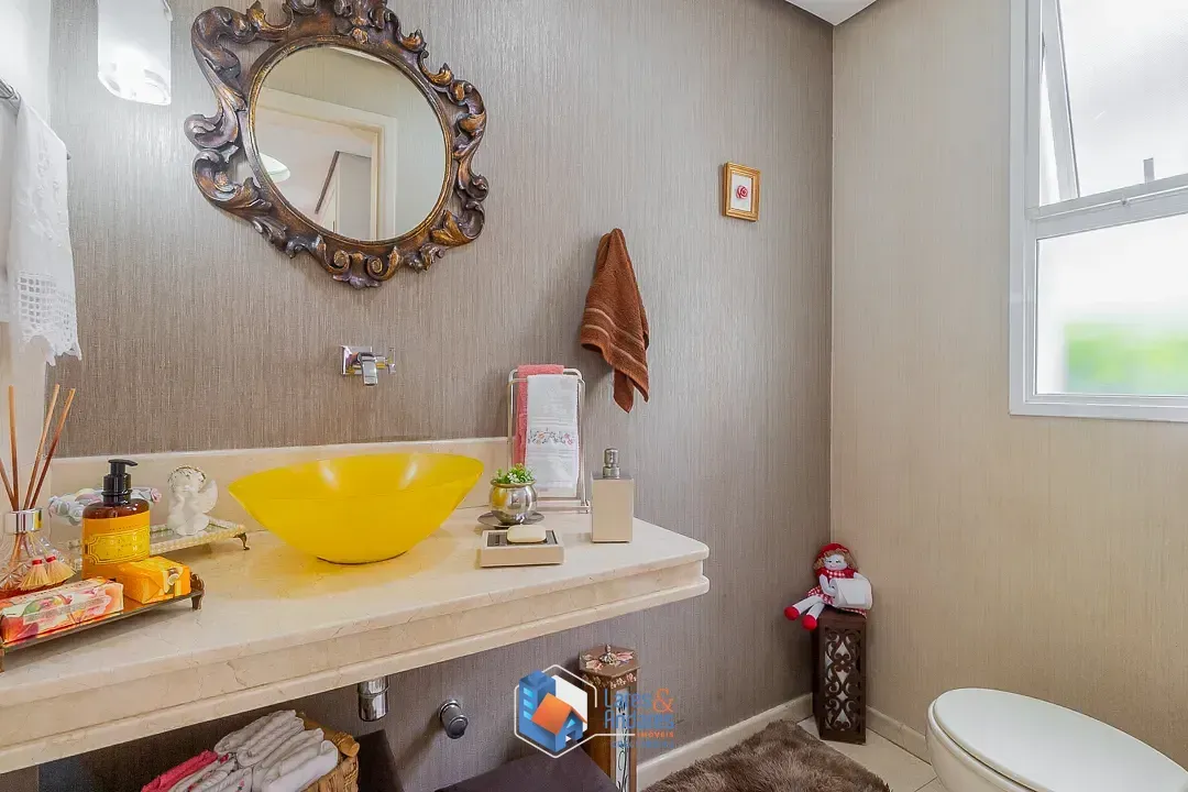 Imagem Casa no condomínio New England condominium para venda com 4 quartos, sendo 4 suítes, 462m²