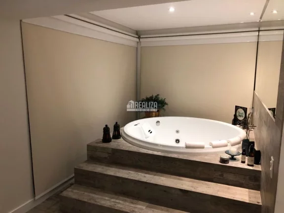Imagem Apartamento com 4 suítes e área de lazer completa no Condomínio Residencial Çiragan, Uberaba