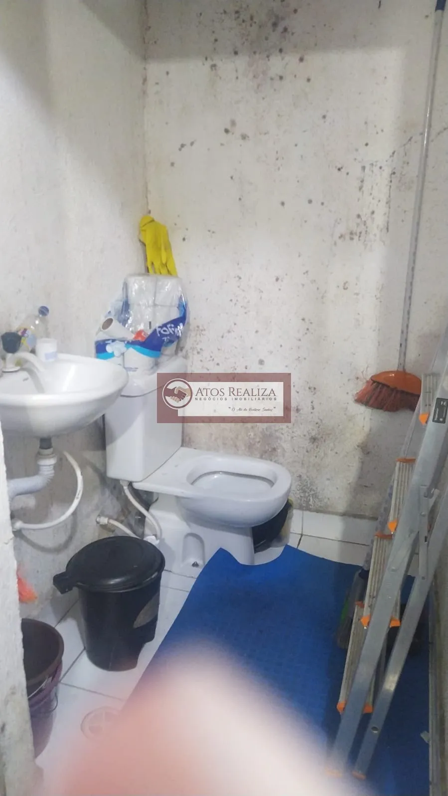 Imagem Alugo Excelente salão comercial, equipado com Cozinha e 2 Banheiros no Parque Santo Antonio SP: 230m² locação por R$3.300/mês.
