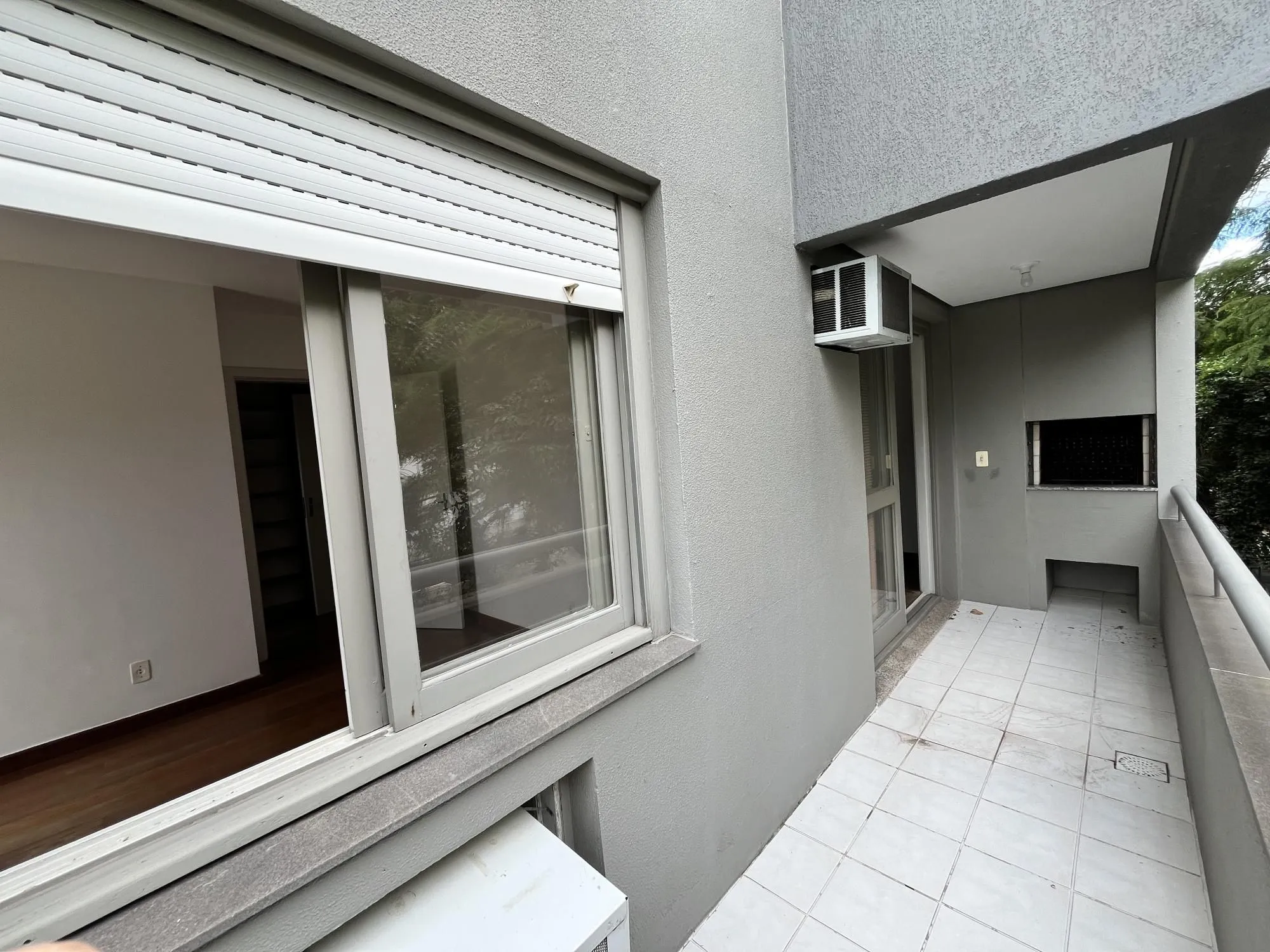 Imagem Apartamento de 1 quarto com sacada e 1 vaga de garagem no bairro Farroupilha