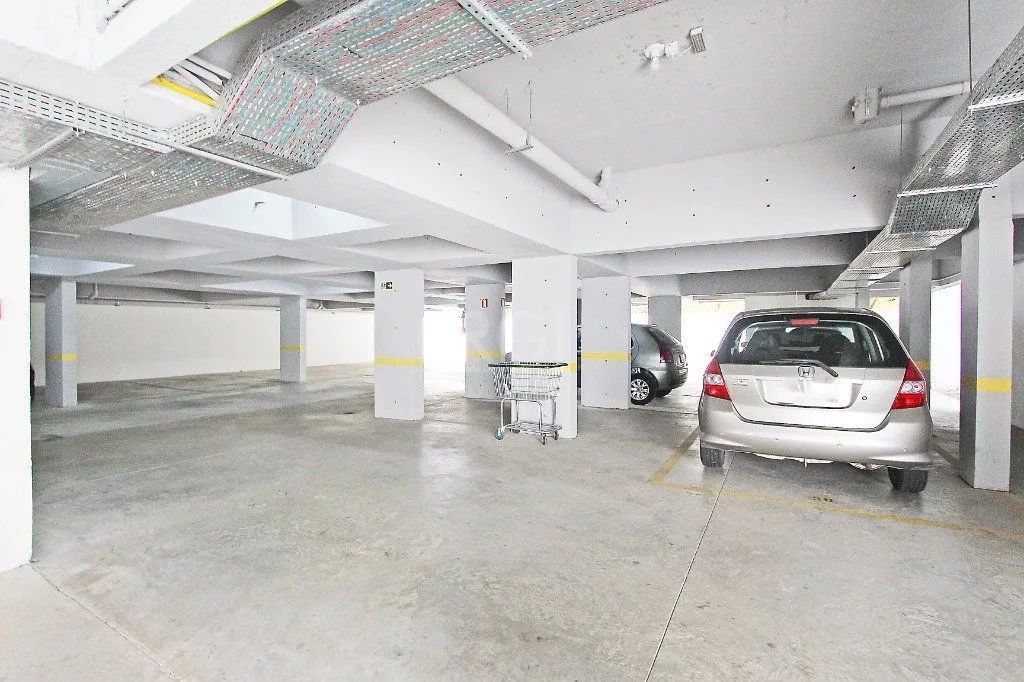 Imagem Apartamento para Venda - 75.43m², 1 dormitório, 2 vagas - Santo Antonio