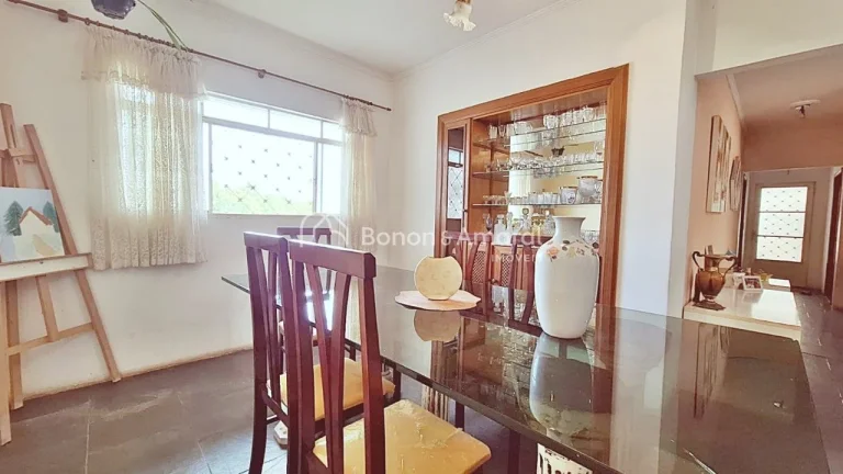 Imagem Casa a venda no Parque Alto Taquaral em Campinas!

Casa localizada no Bolsão de segurança do Alto ...