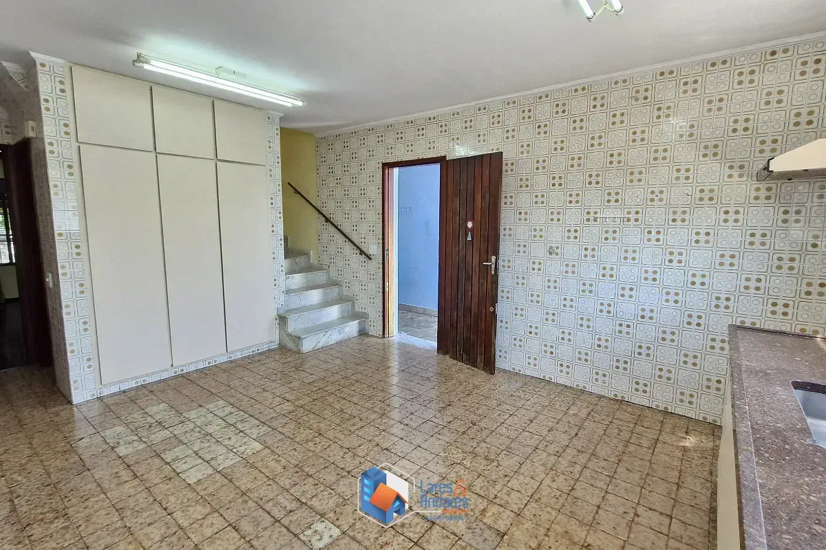 Imagem Sobrado para venda em Jardim Virginia Bianca com 4 quartos, 123m²