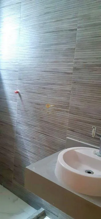 Imagem Casa para Venda em Guapimirim / RJ no bairro Cotia