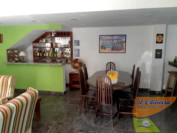 Imagem Linda Casa com 05 dormitórios (sendo 03 suítes) - 450 metros da praia da Enseada
