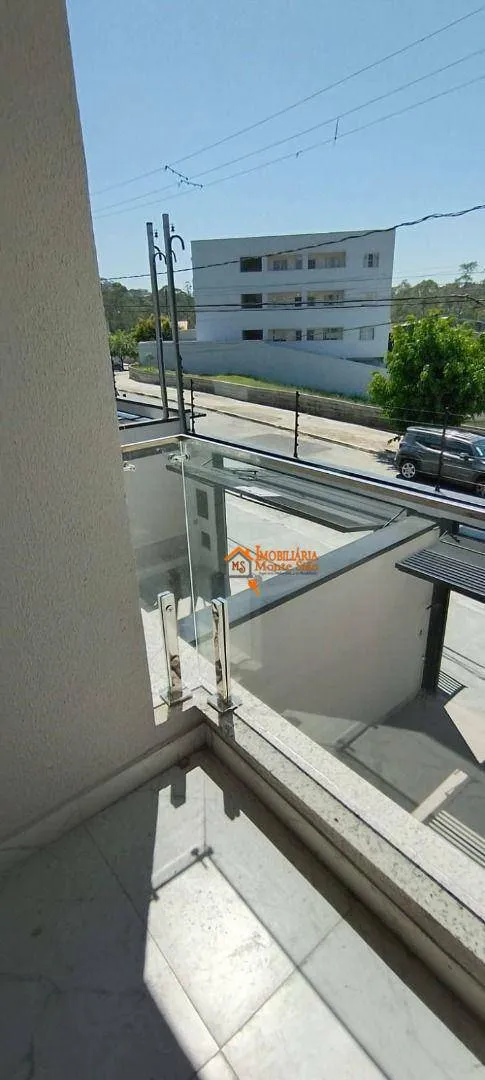 Imagem Sobrado com 3 dormitórios à venda, 100 m² por R$ 700.000,00 - Parque Flamengo - Guarulhos/SP