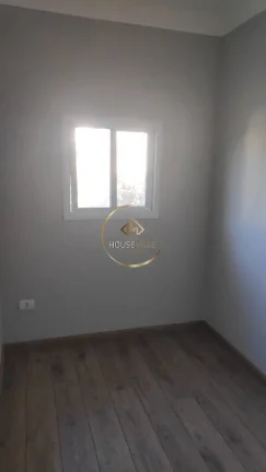 Imagem Sobrado, 3 Suítes, 300m², Condomínio Floradas do Paratehy.