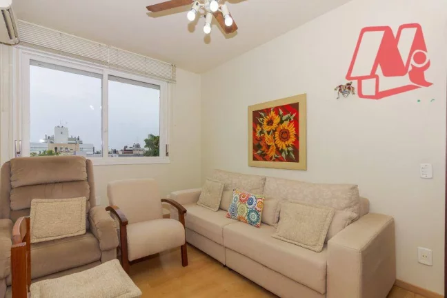 Imagem No Moinhos de Vento, 139 m², 2 vagas e infraestrutura.