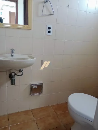 Imagem Apartamento à venda com 3 quartos no Cambuí em Campinas, São Paulo.