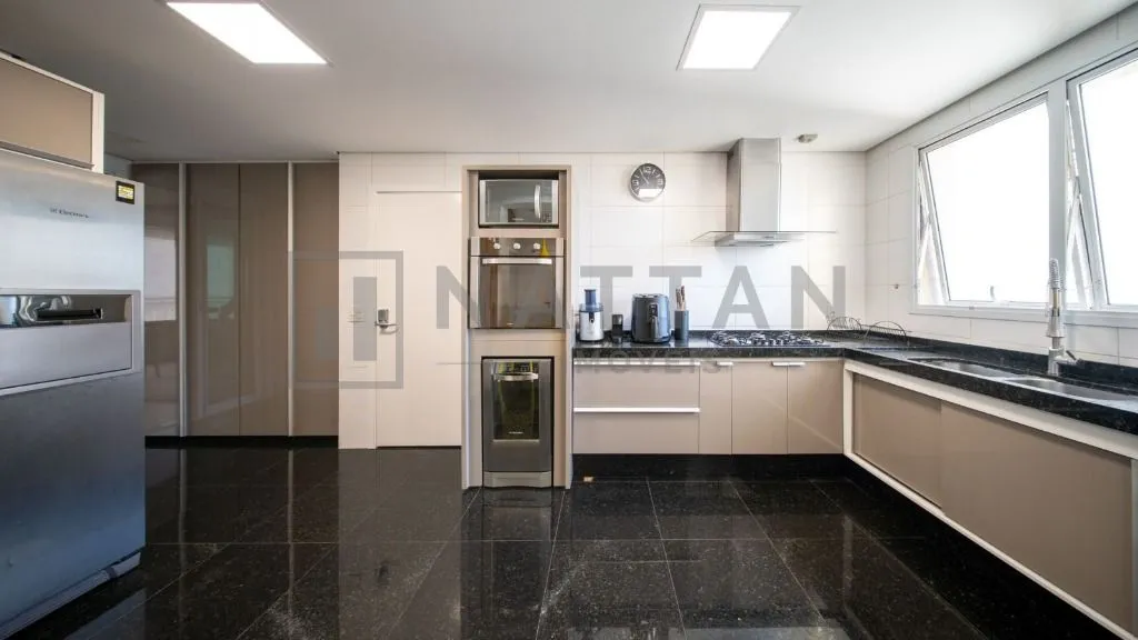 Imagem Apartamento com 3 dormitórios à venda, 177 m² por R$ 2.700.000,00 - Jardim Anália Franco - São Paulo/SP