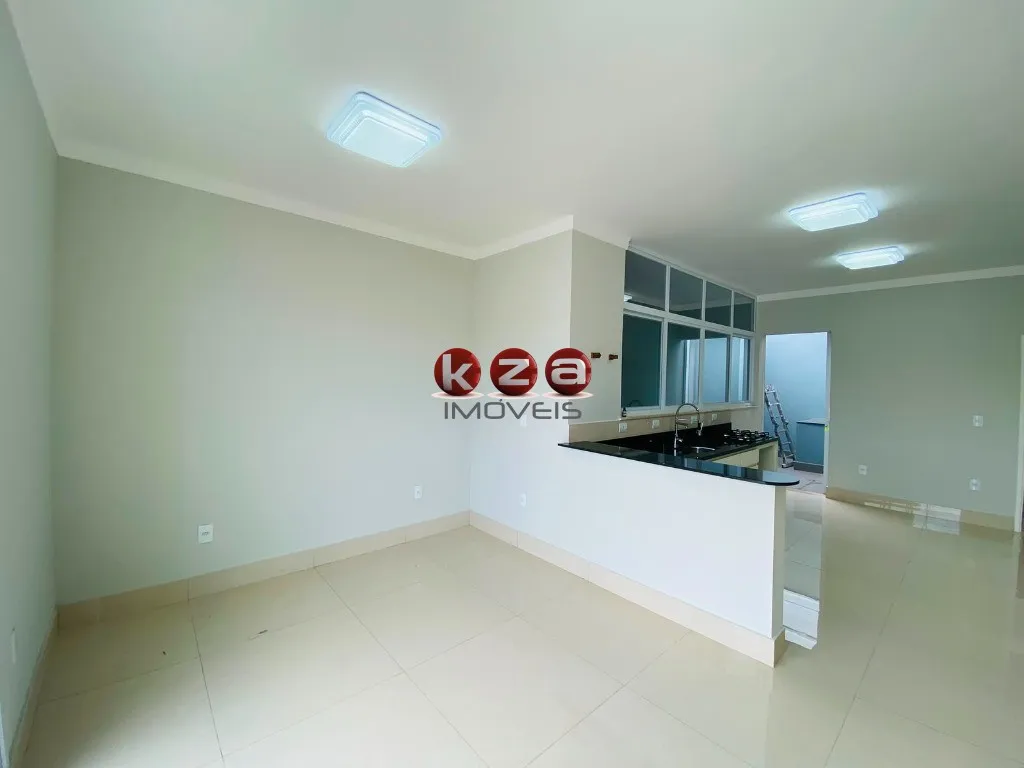 Imagem Oportunidade única: Casa à venda em Vinhedo-SP, Residencial Santa Maria, 3 quartos, 3 suítes, 2 salas, 5 banheiros, 3 vagas, 221m².