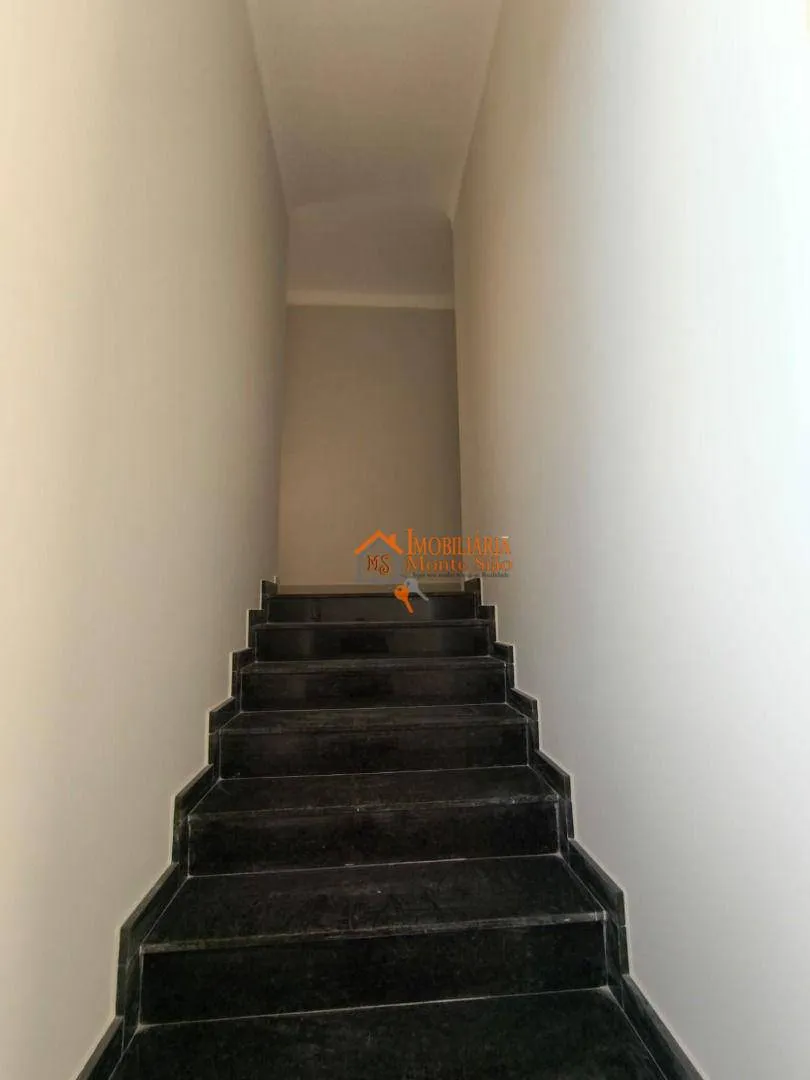 Imagem Sobrado com 3 dormitórios à venda, 135 m² por R$ 1.200.000,00 - Jardim Santa Mena - Guarulhos/SP