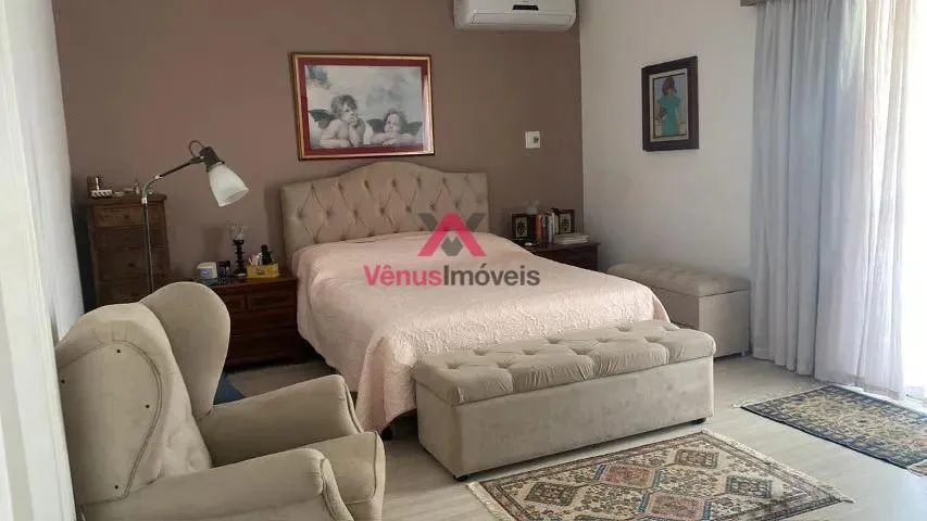 Imagem Casa em Condomínio para Venda em Rio de Janeiro, Barra da Tijuca, 5 dormitórios, 2 suítes, 5 banheiros, 3 vagas
