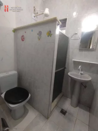 Imagem CASA AMPLA com 2 quartos para alugar na Vila Meriti em Duque de Caxias/RJ
