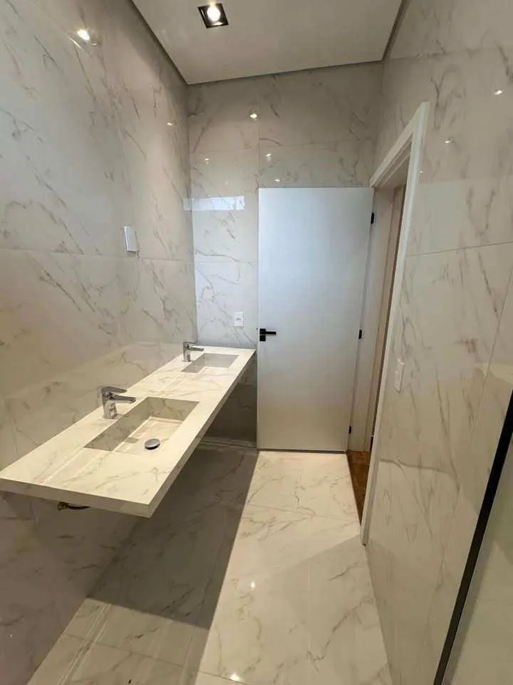 Imagem Casa à venda em Franca, Jardim Santa Lúcia, com 3 quartos, 199m2