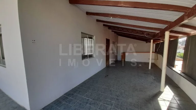 Imagem Vende sobrado no Gravata, Navegantes, SC