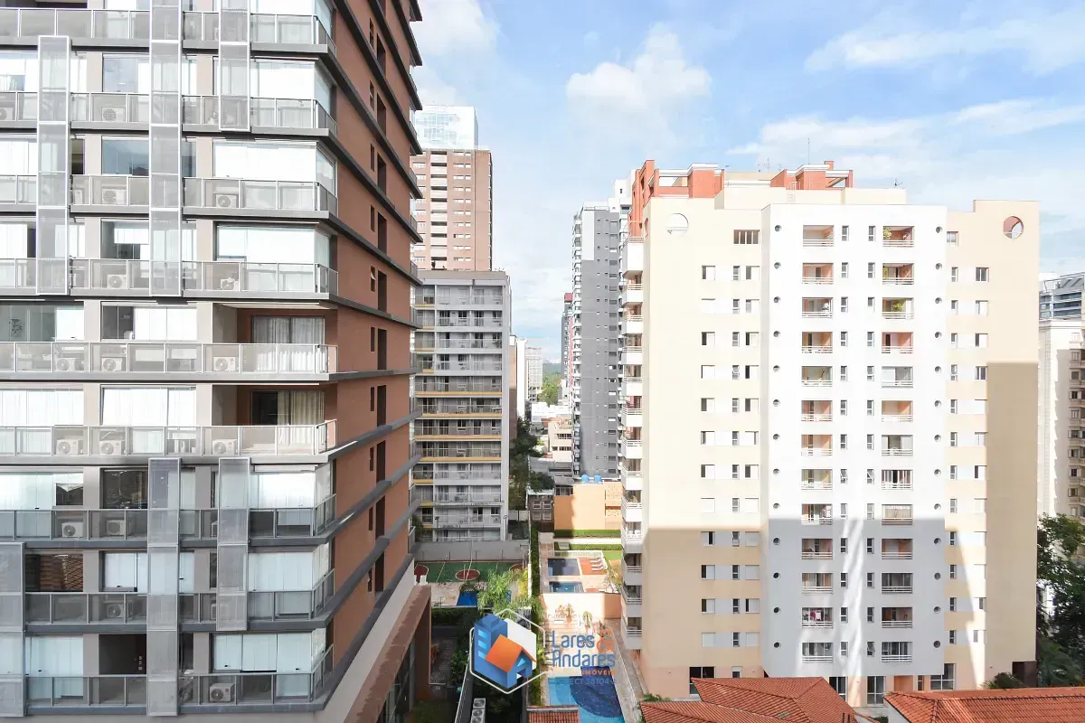 Imagem Conjunto comercial para venda em Cerqueira César, 36m²