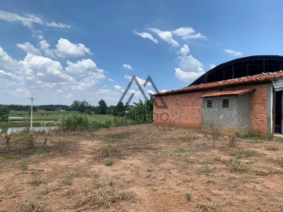 Imagem Área de 60 mil m² para Locação em Porangaba/SP