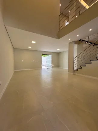 Imagem Venha conhecer esta incrível casa residencial à venda no América, em Joinville.