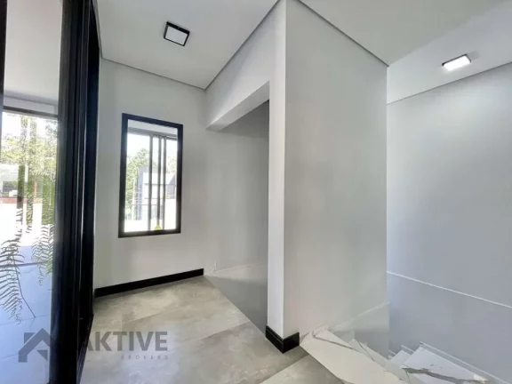 Imagem Casa de Condomínio em Granja Viana - Cotia
