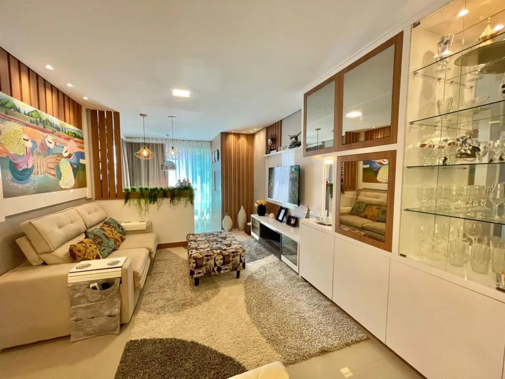 Apartamento 2 Dormitórios - Bairro Zona Nova