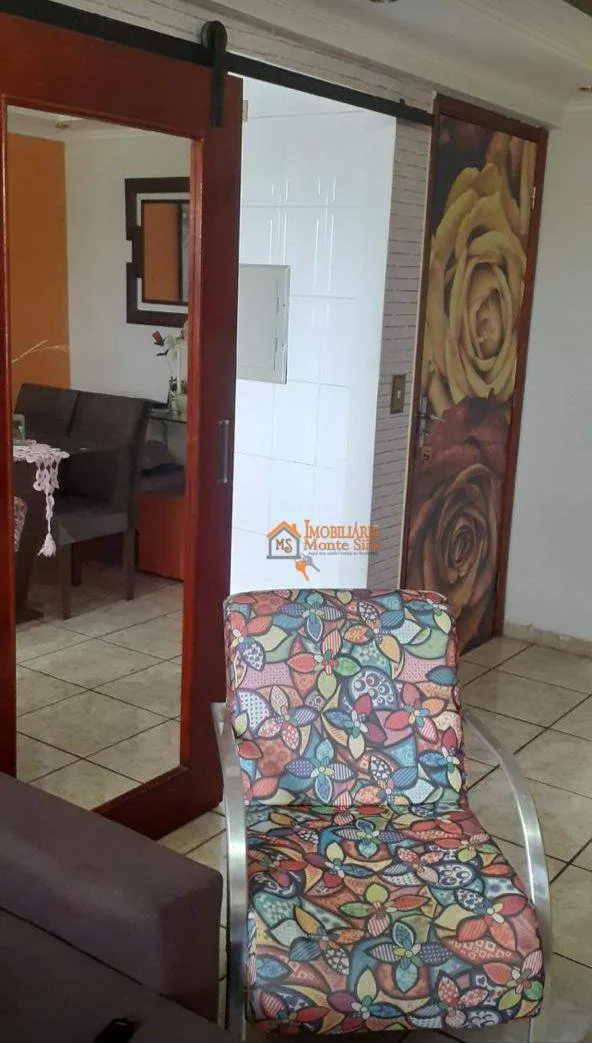 Imagem Apartamento com 2 dormitórios à venda, 50 m² por R$ 302.000,00 - Jardim Vila Galvão - Guarulhos/SP