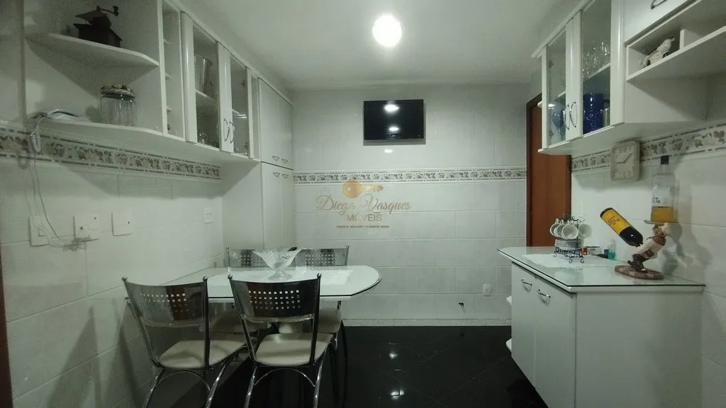 Imagem Apartamento para Venda em Teresópolis / RJ no bairro Várzea