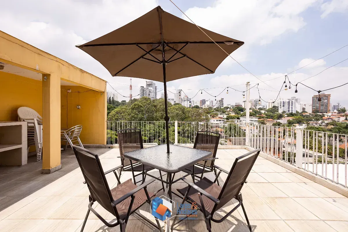 Imagem Casa para venda em Vila Madalena com 5 quartos, sendo 2 suítes, 256m²