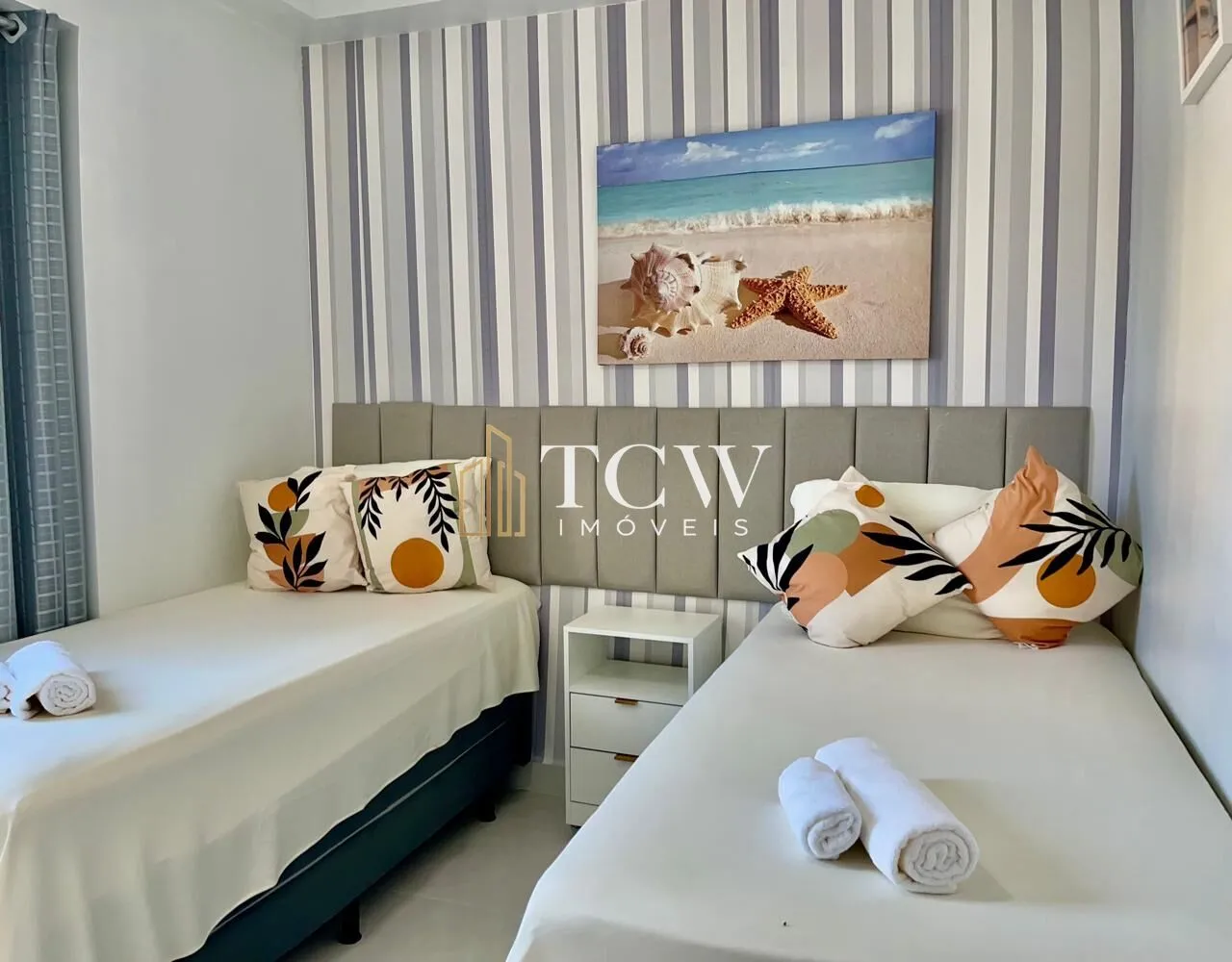 Imagem Apartamento à Venda nas Astúrias | 105 m² | 3 Dormitórios, 1 Suíte | 2 Vagas | Guarujá/SP