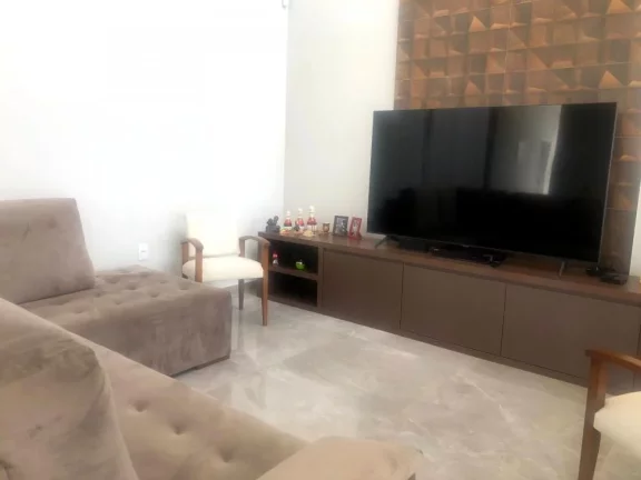 Imagem Linda casa a venda no Condomínio Ninho Verde Eco Residence II - Pardinho/SP.