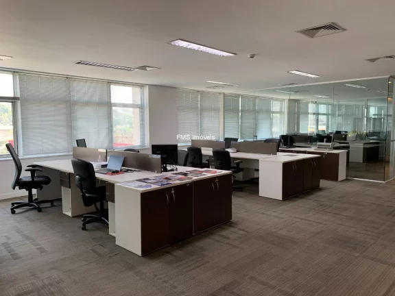 Imagem Andar comercial com 1.119m² na Vila Olímpia.