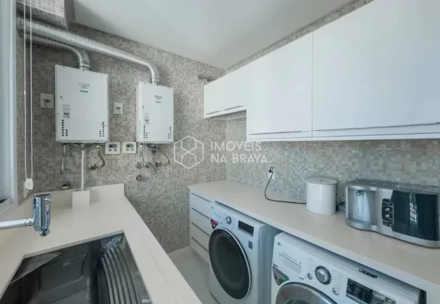 Imagem Apartamento no Edifício Metrópolis - Pronto para morar - Apartamento mobiliado Frente Mar no Ed. Metropolis em Balneário Camboriú