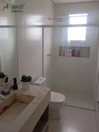 Imagem Cobertura Duplex à Venda no Marapé, Santos – 3 Dorms, 1 Suíte e 2 Vagas – Avanti Imóveis