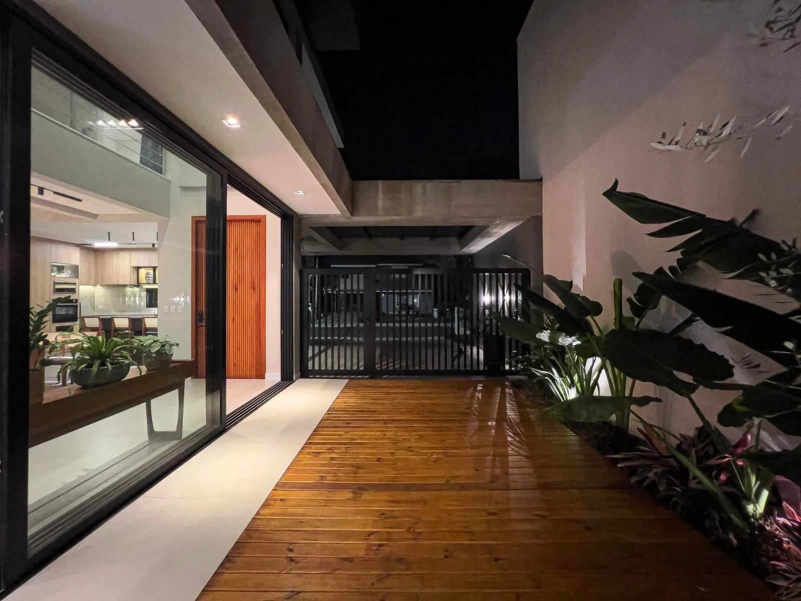 Imagem Casa de Condomínio em Zona Nova