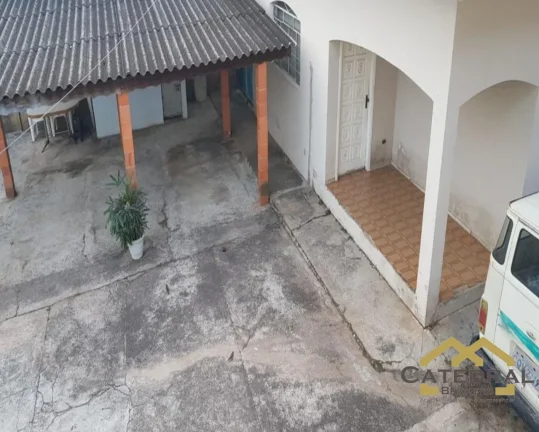 Imagem Casa com 6 Dormitórios à venda 213 m² - Louveira/SP