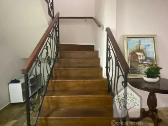 Imagem Casa a poucos passos da Av Mauro Ramos