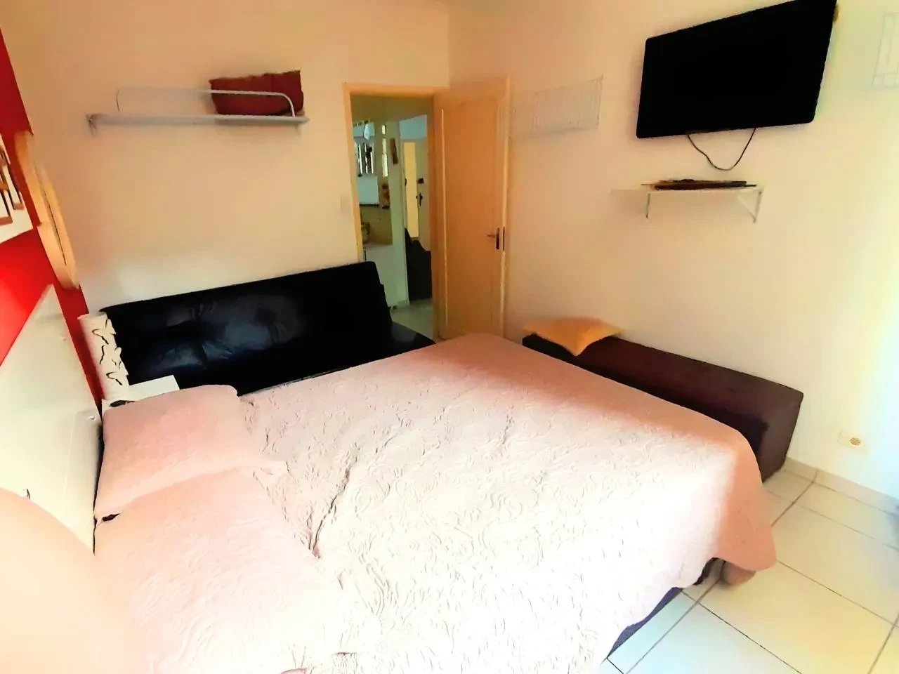 Imagem Apartamento com 1 Quarto à Venda ou Locação, 70 m² em Boqueirão - Santos