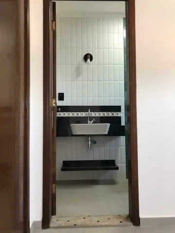 Imagem Comercial à venda 6 Quartos, 6 Suites, 8 Vagas, 610M², Bosque da Saúde, Taubaté - SP