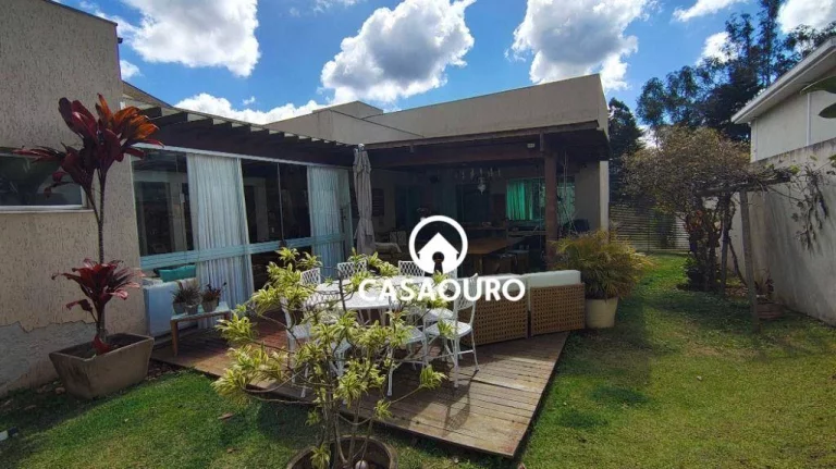 Imagem Casa com 3 quartos à venda, 265 m² por R$ 2.600.000 - Alphaville - Nova Lima/MG