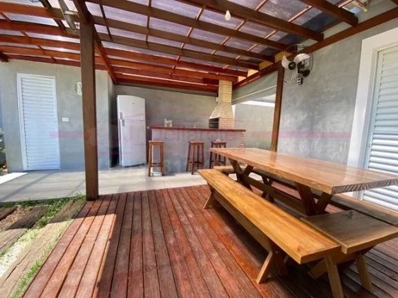 Imagem Belíssima casa de campo de alto Padrão em condomínio fechado