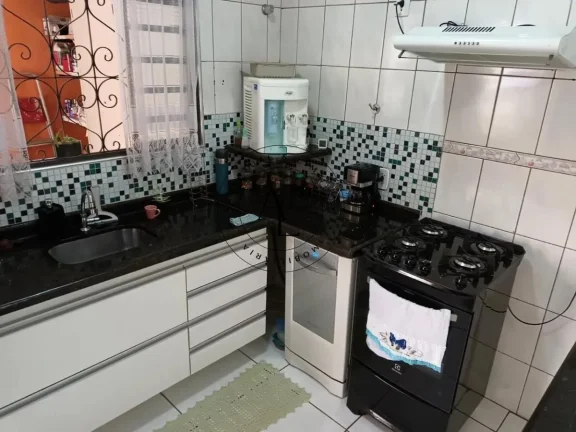 Imagem Casa Ampla com Quintal Espaçoso e Área de Lazer em Campinas!