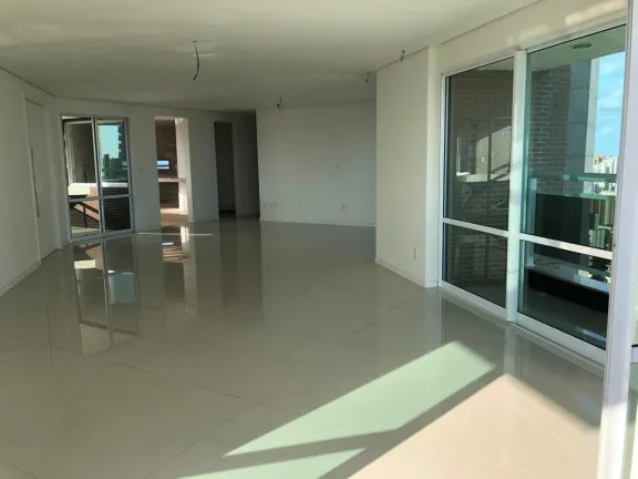 Imagem Apartamento com 3 Quartos à Venda, 245 m² em Meireles - Fortaleza