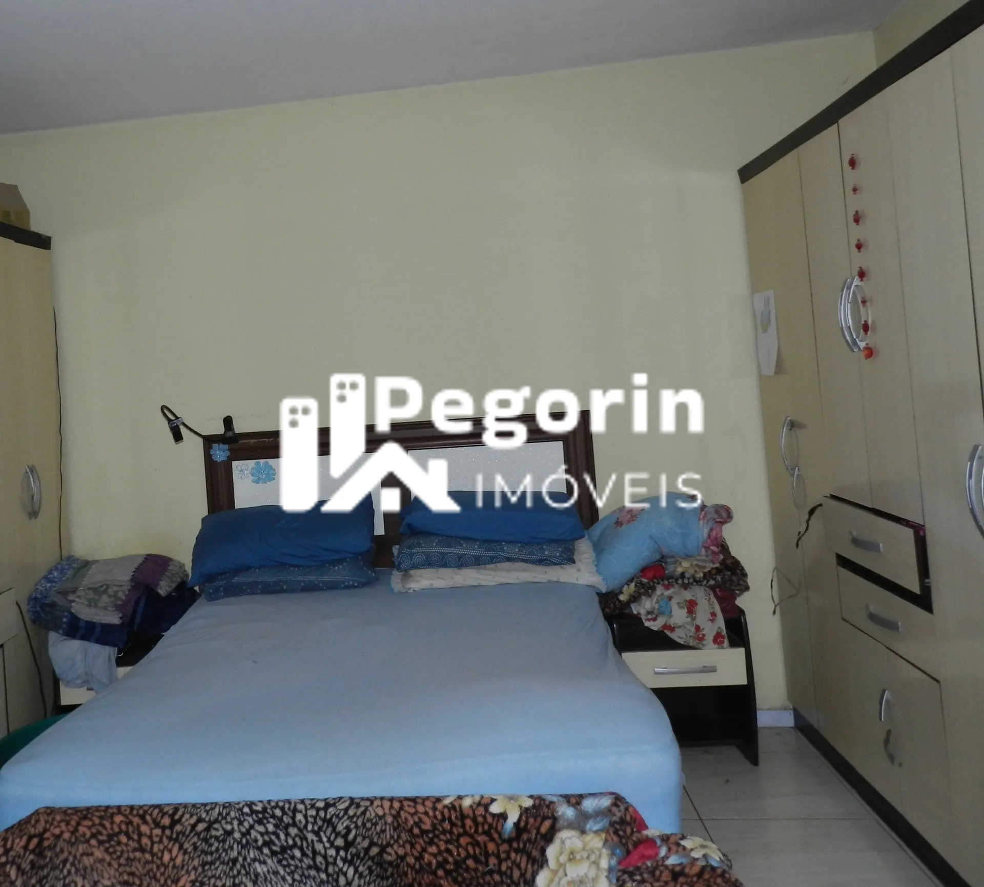 Imagem Casa à venda no Alto Tarumã Curitiba com 4 quartos, 180,00m²