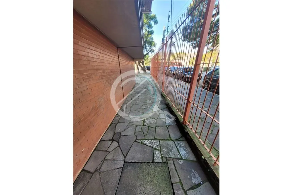 Imagem Apartamento de 1 quarto, semi - mobiliado, localizado no bairro Praia de Belas, um dos bairros mais ...