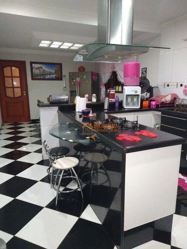 Imagem Sobrado para compra no Parque Renato Maia com 3 dormitórios à venda por R$ 1.166.000 - Parque Renato Maia - Guarulhos/SP